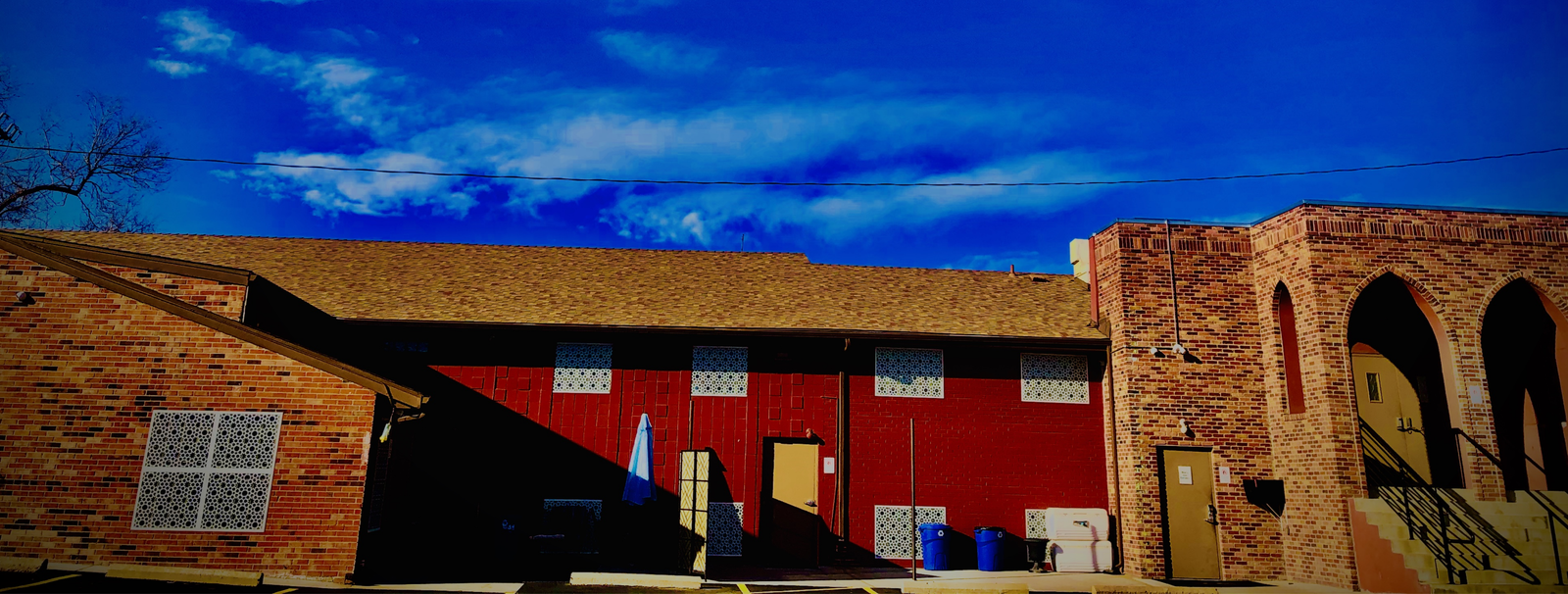 Exterior view of Masjid Ikhlas Northglenn building